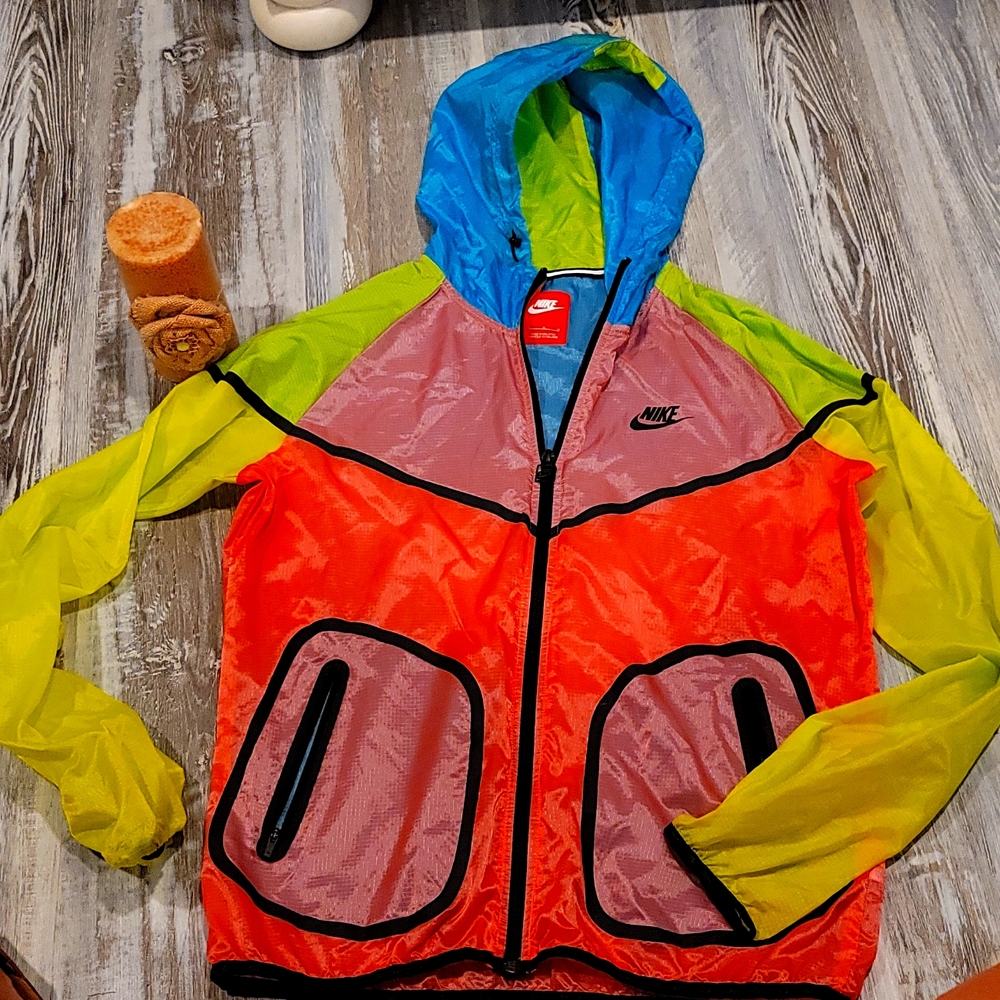 Retro nike jacket 😀😀😀